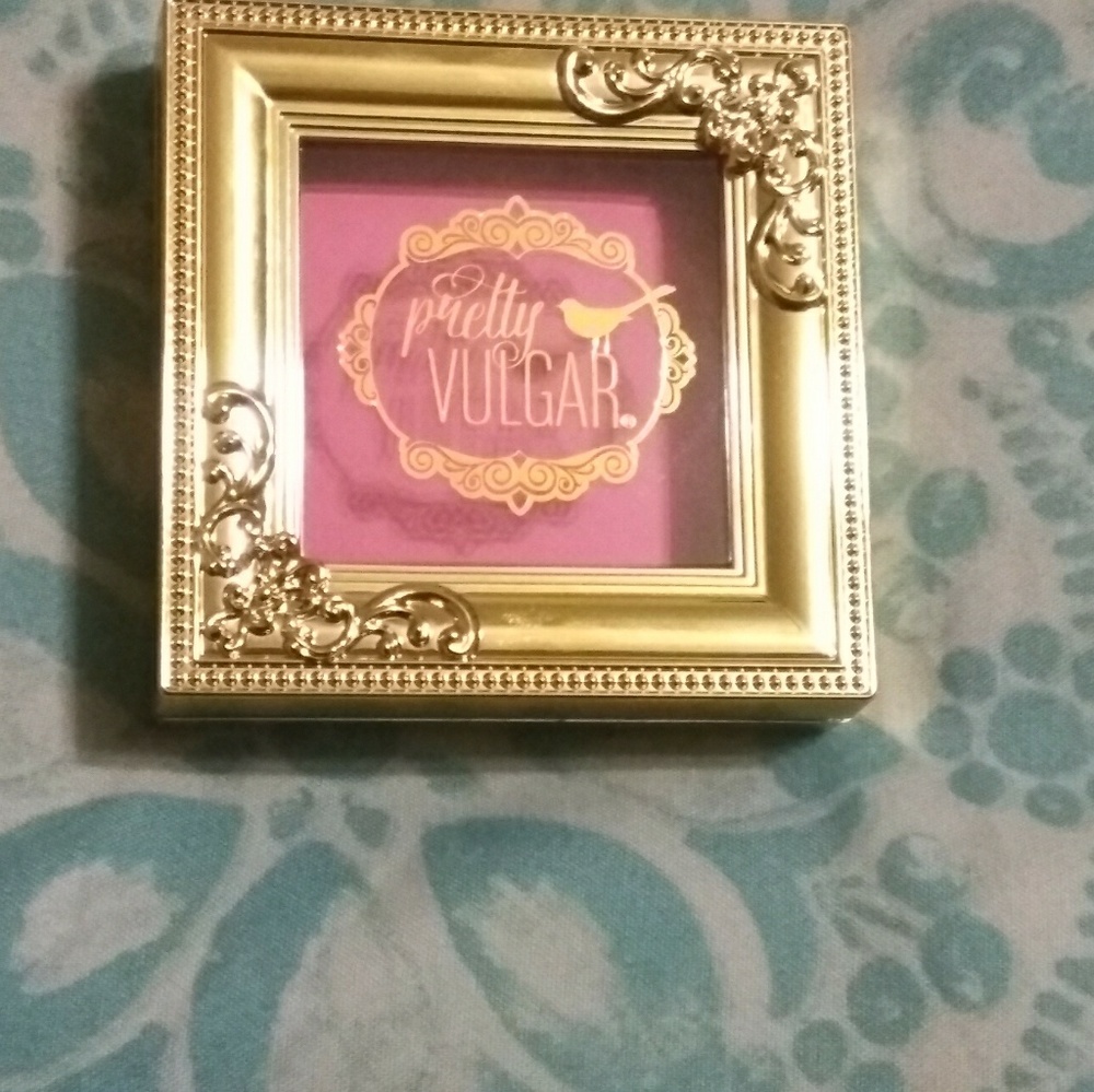 Pretty Vulgar Blush single